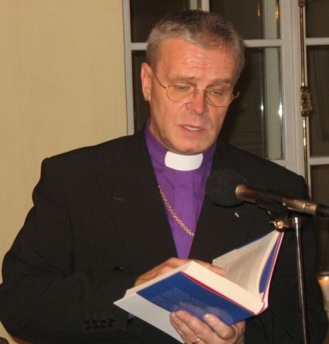 Peapiiskop Andres Põderi uut raamatut esitleti andresepäeval konsistooriumis.  Foto: Tiiu Pikkur