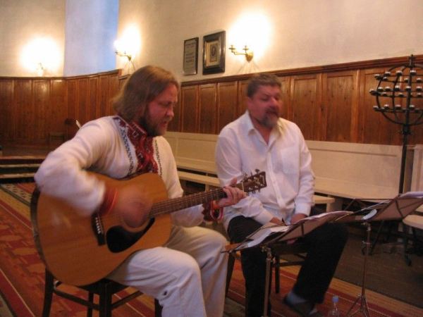 Kui Urmas Nagel ja Sakarias Leppik koos musitseerivad, on sellest rõõmu ka kuulajaile.  Foto: erakogu