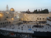 Jeruusalemma vaade templimäe, nutumüüri ja kaljumošeega.