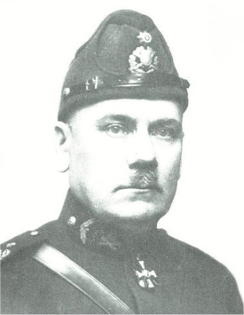  Mõrvatud kindralmajor Johan Undi (1876–1930) matusetalitus toimetati Kaarli kirikus ja ta maeti Tallinna Kaitseväe kalmistule. Tänavatel ootasid kalmistule minevat leinarongi tuhanded inimesed.  Repro