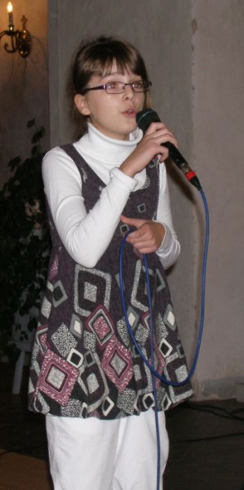 Lauluvõistluse võitja Katrina Merily Reimand. Marko Tiitus