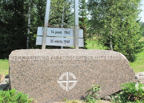 Pilistvere kivikangur meenutab eesti rahvale Siberisse küüditatud rahvuskaaslasi. 
Arhiiv  